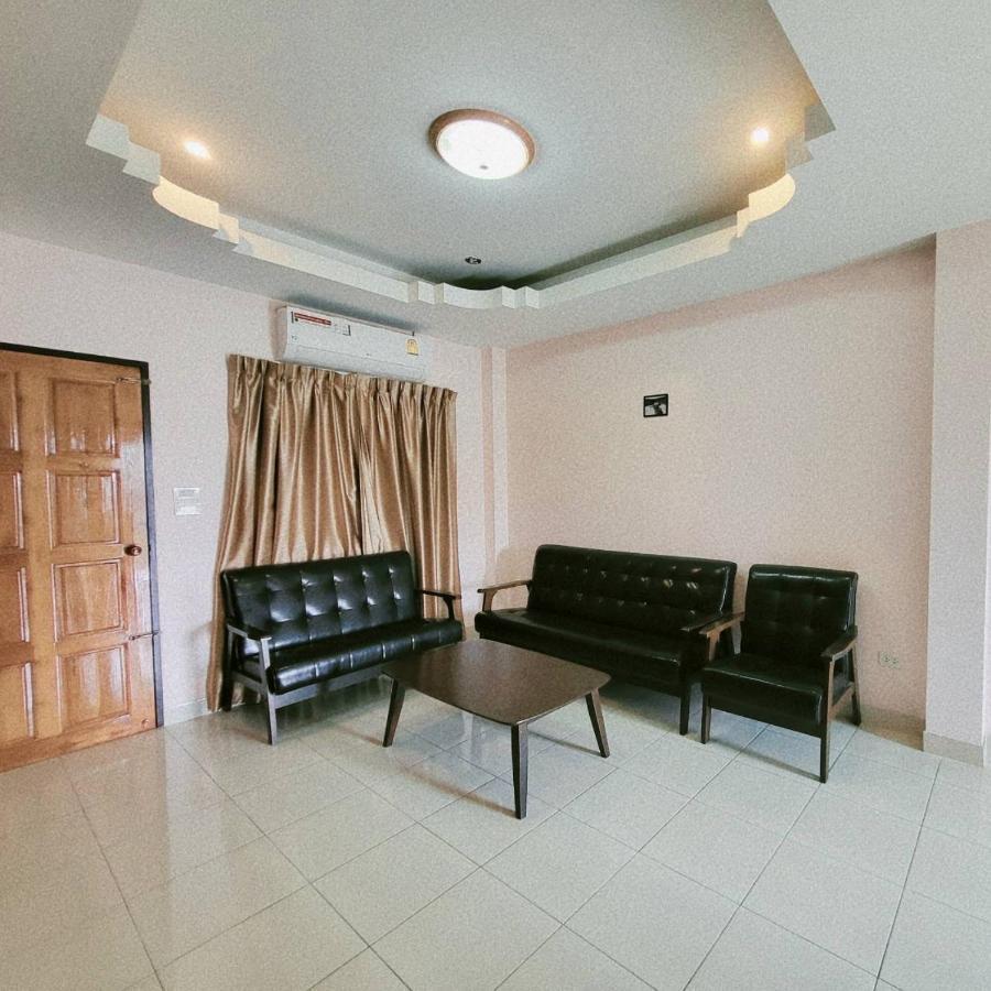 Marin House Pattaya Exterior foto