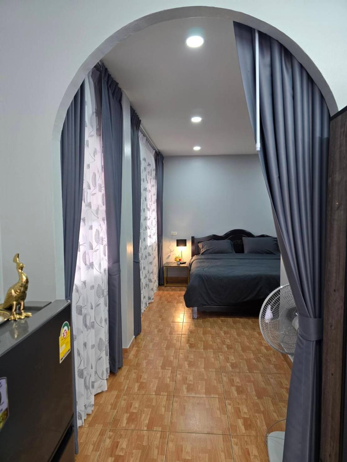 Marin House Pattaya Exterior foto